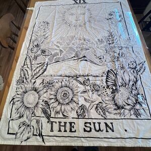 Urban Outfitters The Sun Cotton Large‎ Tapestry Wall Art Decor Tablecloth NWOT